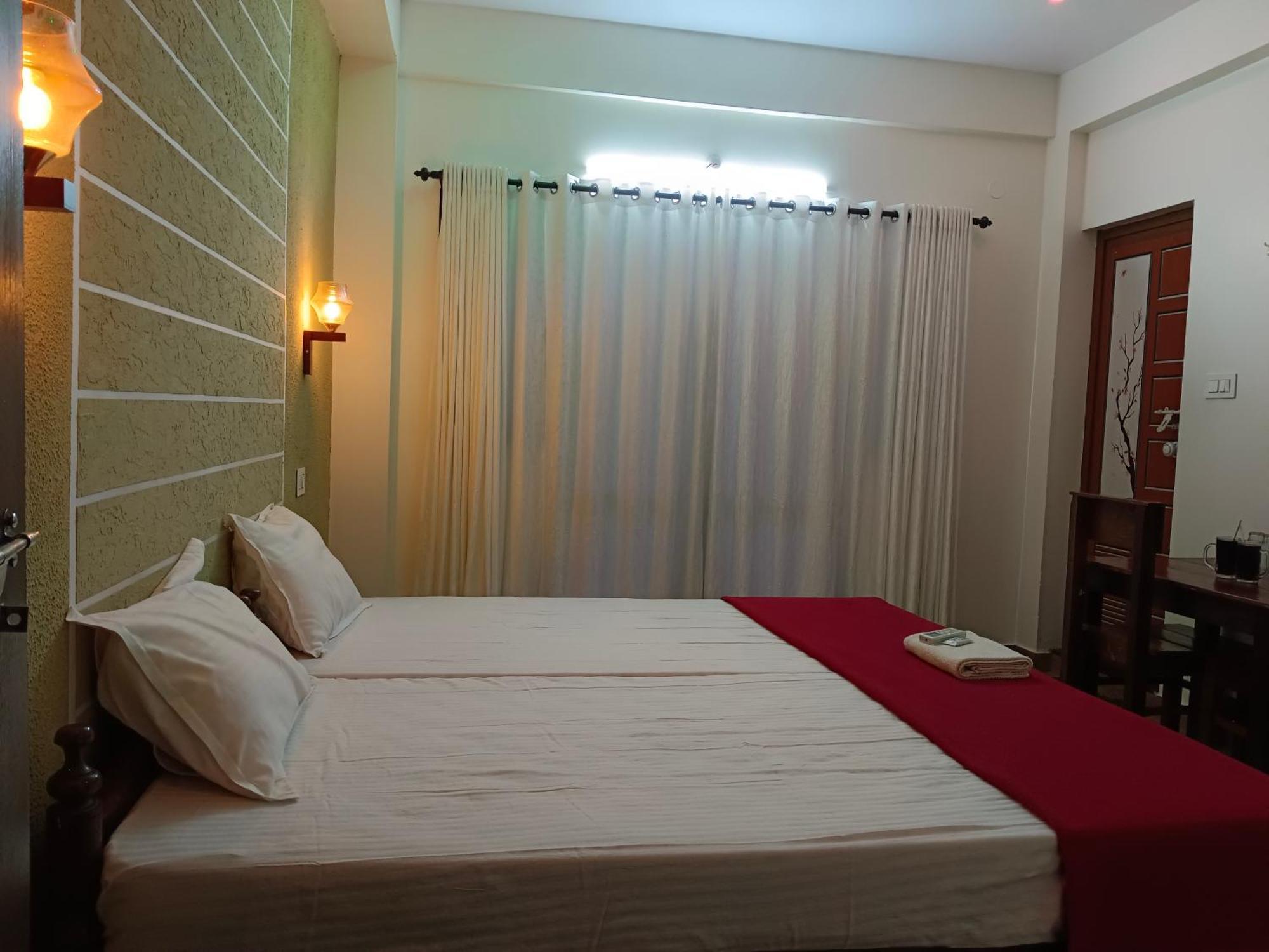 צ'ראי ביץ' Cherai Ocean View Home מראה חיצוני תמונה